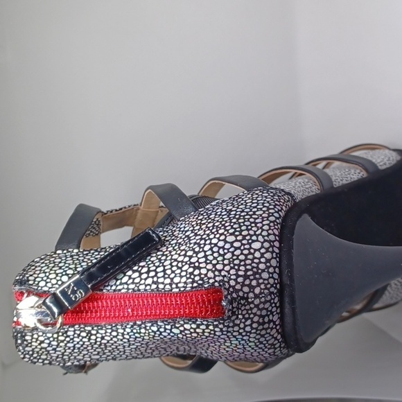 GX by Gwen Stefani Heels - Picture 5 of 10